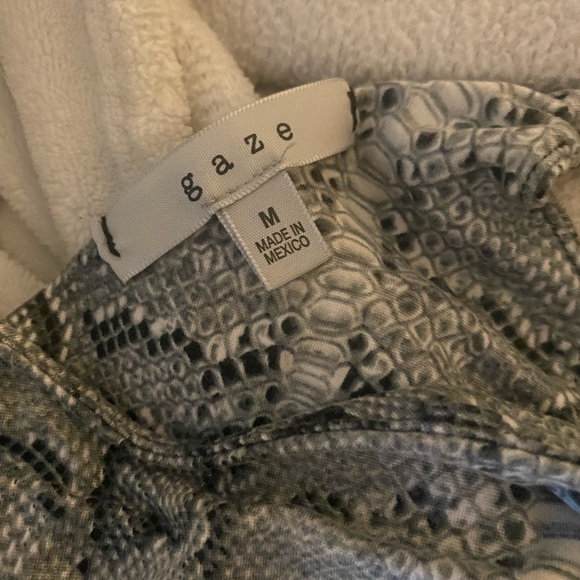 Grey snake print body suit - Picture 4 of 4